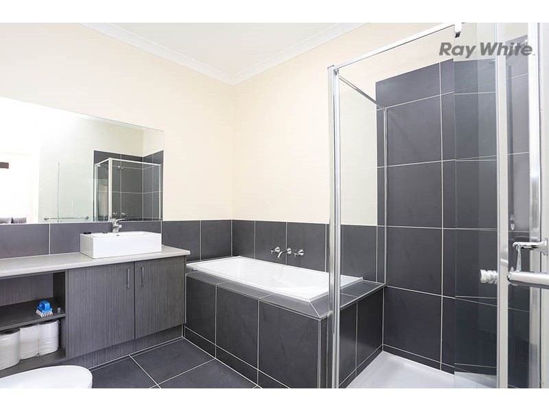 3/20 Lady Penrhyn Drive, Wyndham Vale VIC 3024