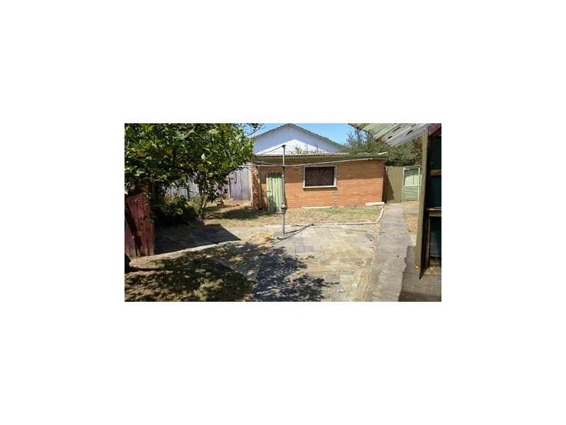 16 Nevada Avenue, Corio VIC 3214