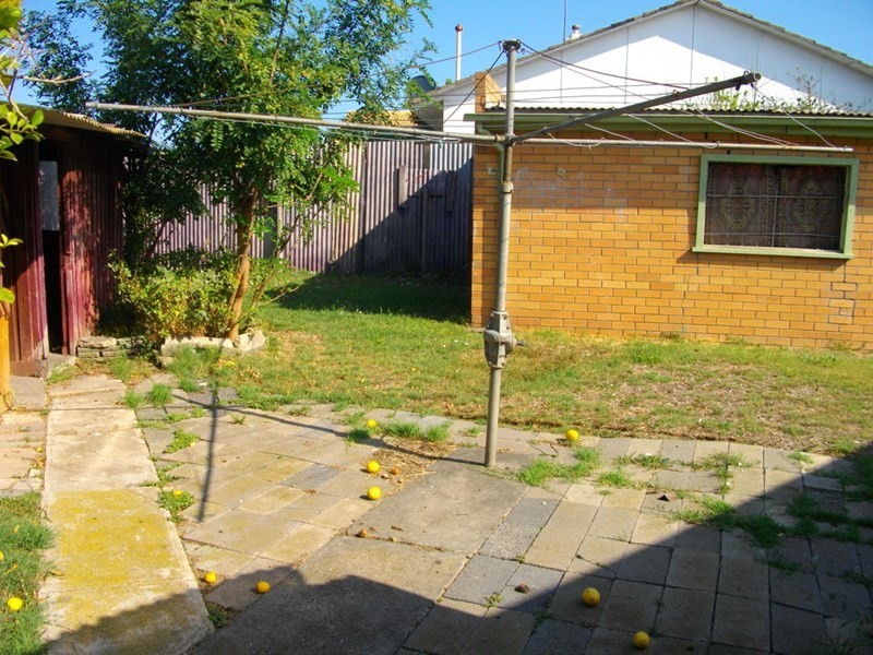 16 Nevada Avenue, Corio VIC 3214