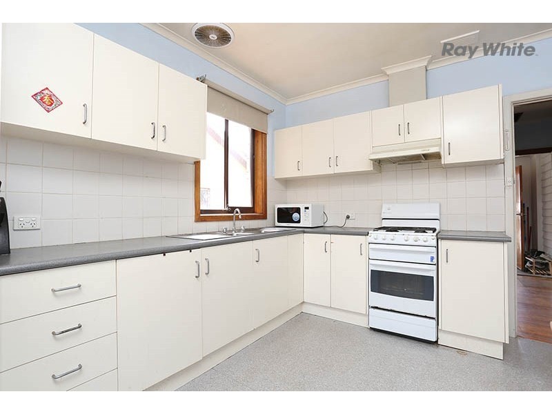 7 Williams Road, Laverton VIC 3028