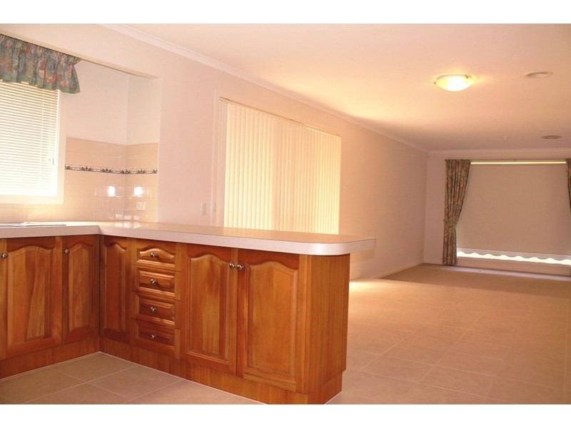 15 Hakea Court, Altona Meadows VIC 3028