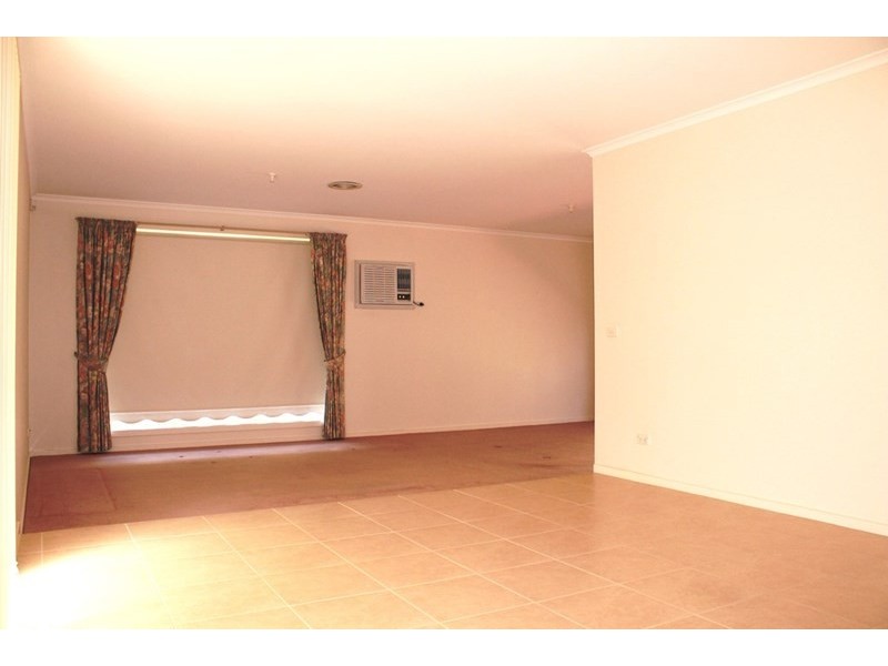 15 Hakea Court, Altona Meadows VIC 3028