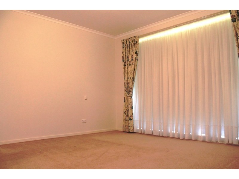 15 Hakea Court, Altona Meadows VIC 3028