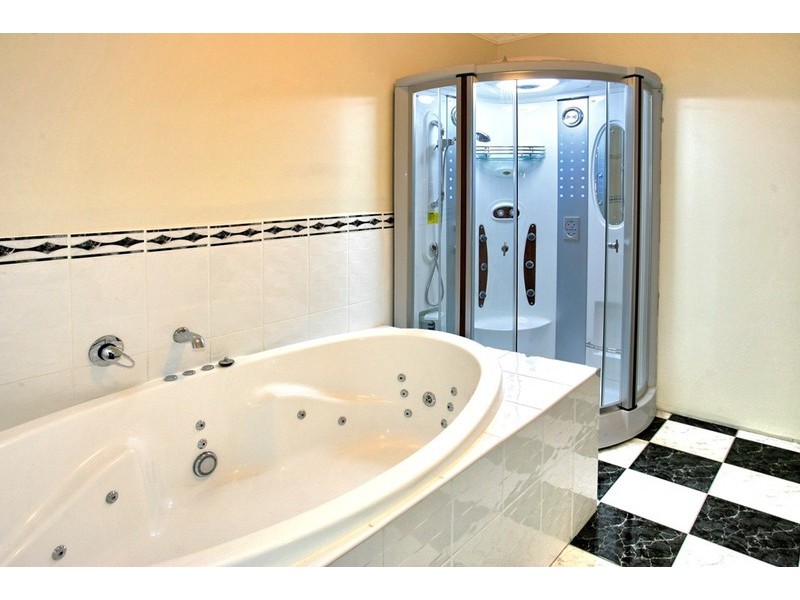 117 Lennon Boulevard, Point Cook VIC 3030