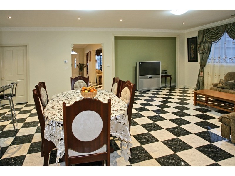 117 Lennon Boulevard, Point Cook VIC 3030