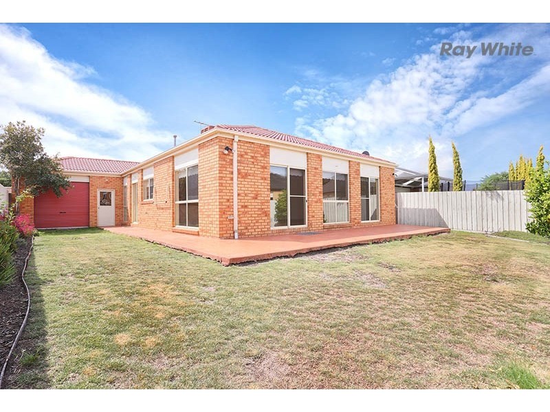 3 Penash Place, Point Cook VIC 3030