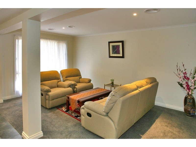 31 San Sebastion Drive, Point Cook VIC 3030