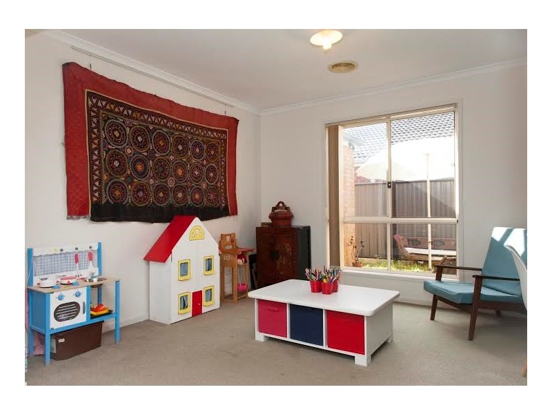 22 Pankhurst Promenade, Point Cook VIC 3030