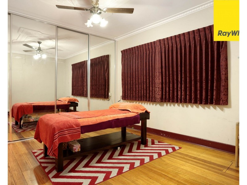 25 Triholm Avenue, Laverton VIC 3028