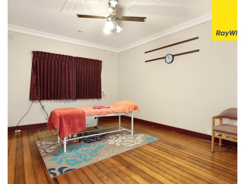 25 Triholm Avenue, Laverton VIC 3028