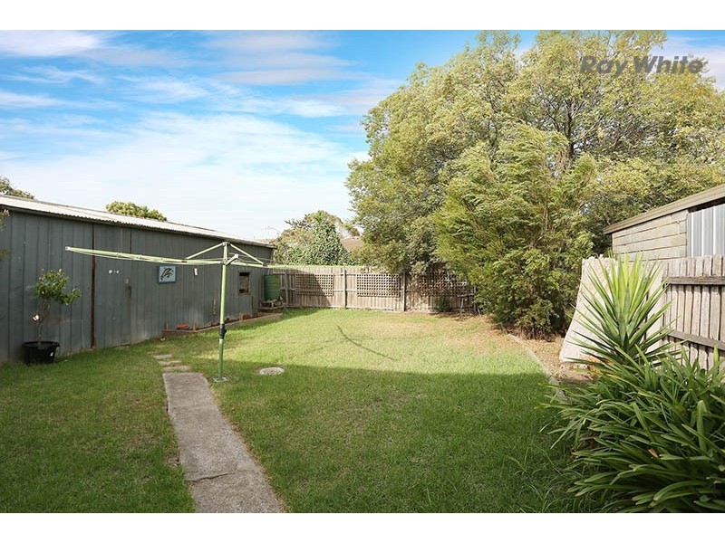 34 Whittaker Avenue, Laverton VIC 3028
