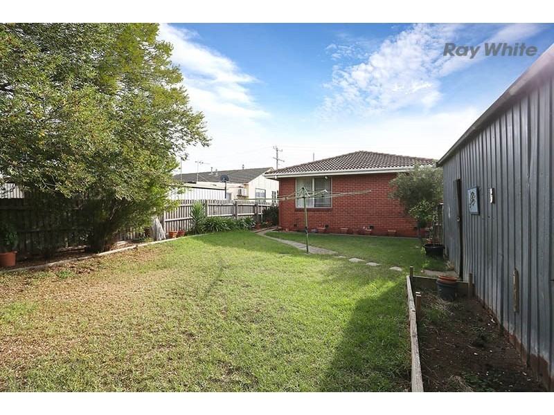 34 Whittaker Avenue, Laverton VIC 3028