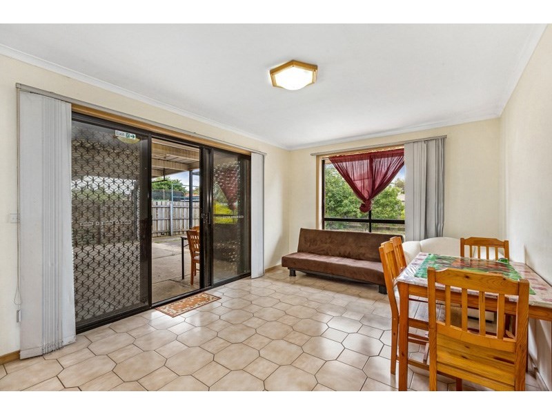 15 Butcher Crescent, Laverton VIC 3028