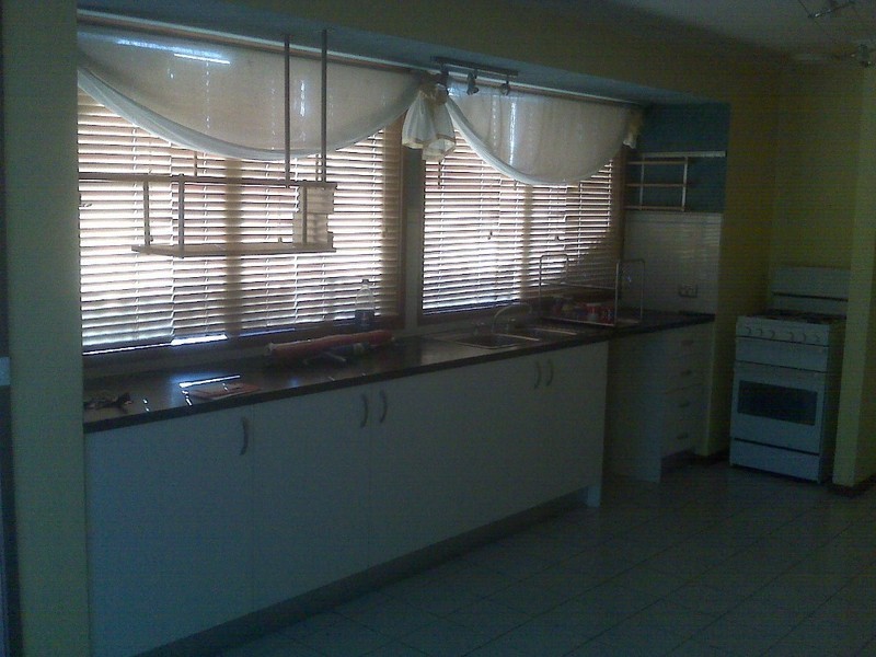 21 RAILWAY Avenue, Laverton VIC 3028