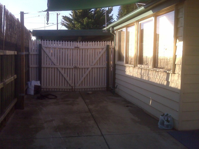 21 RAILWAY Avenue, Laverton VIC 3028