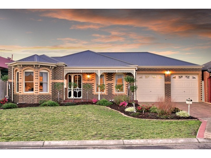 5 John August Walk, Seabrook VIC 3028