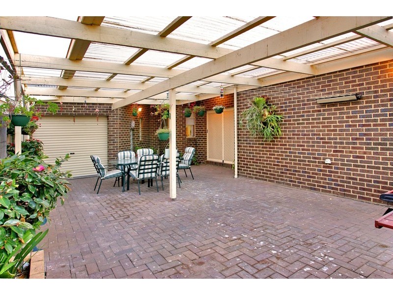 5 John August Walk, Seabrook VIC 3028