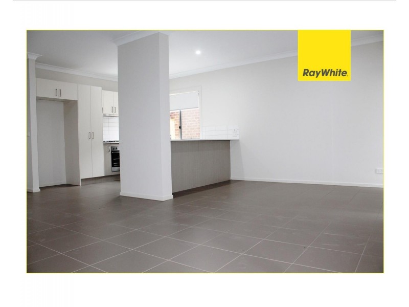 43 Grassbird Drive, Point Cook VIC 3030