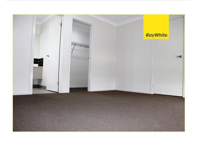 43 Grassbird Drive, Point Cook VIC 3030