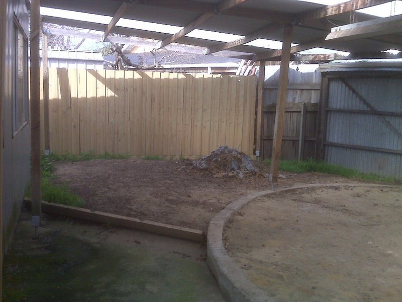 14 CHIRNSIDE Crescent, Laverton VIC 3028