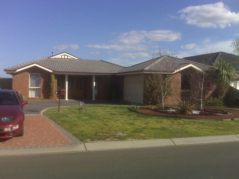 25 FINCHLEY Road, Point Cook VIC 3030