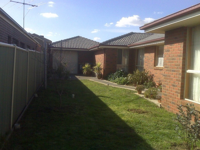 25 FINCHLEY Road, Point Cook VIC 3030