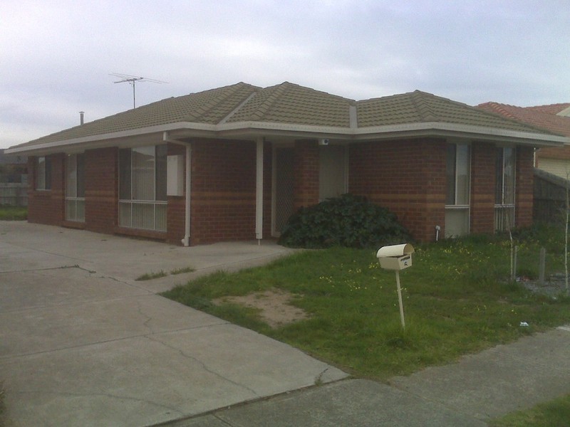 6 ALLINGTON Place, Seabrook VIC 3028