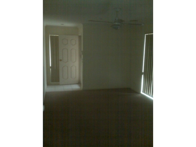 6 ALLINGTON Place, Seabrook VIC 3028