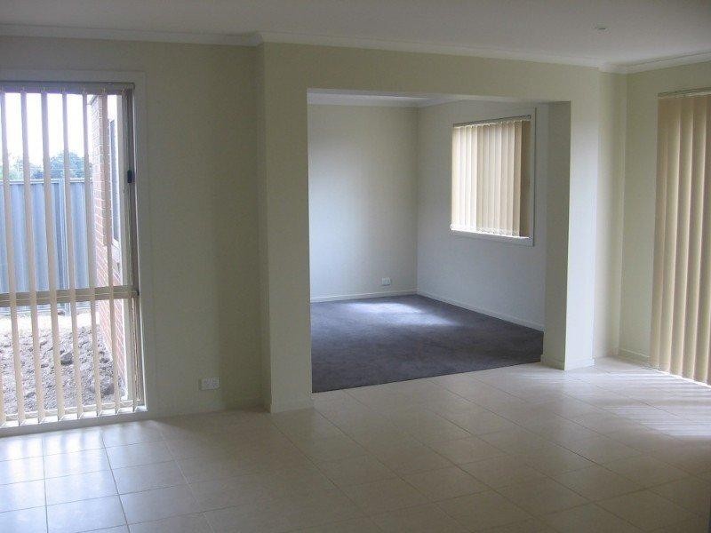 2 Elderberry Way, Pakenham VIC 3810