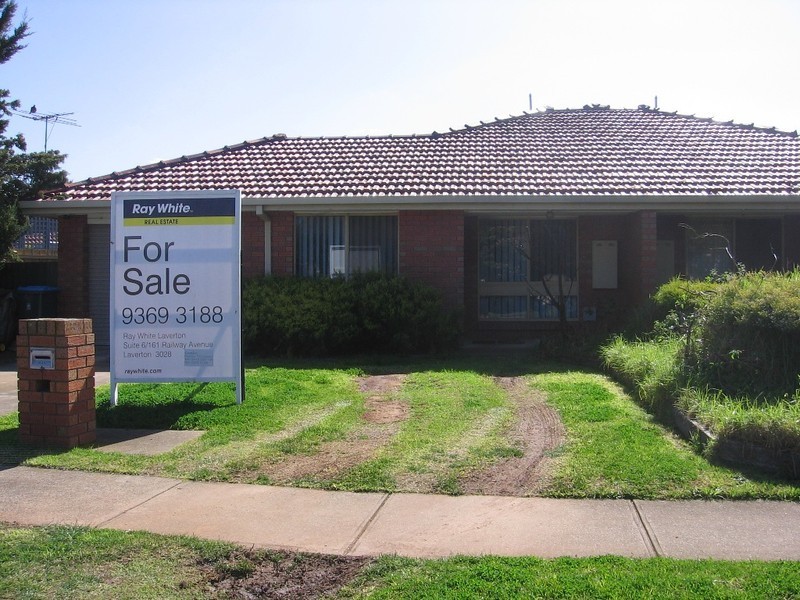 Units 1and2 Walwa Place, Werribee VIC 3030