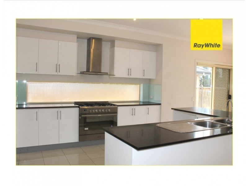 11 Middle Park Drive, Point Cook VIC 3030