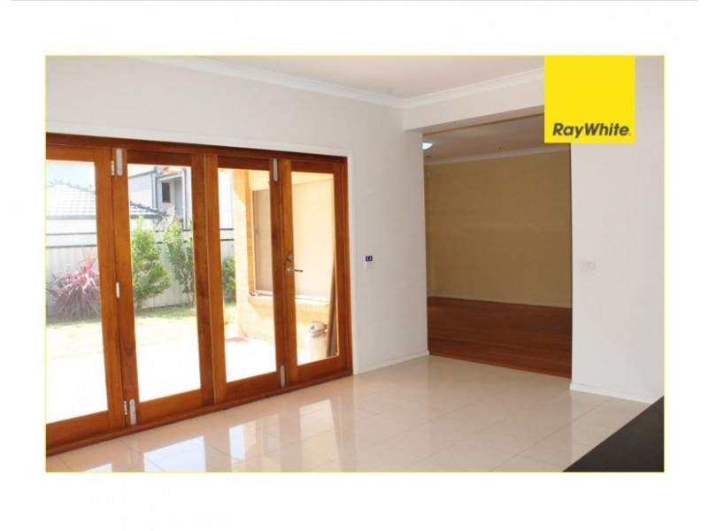 11 Middle Park Drive, Point Cook VIC 3030