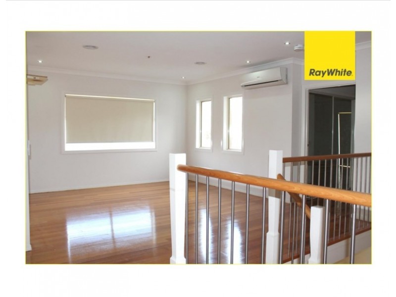 11 Middle Park Drive, Point Cook VIC 3030