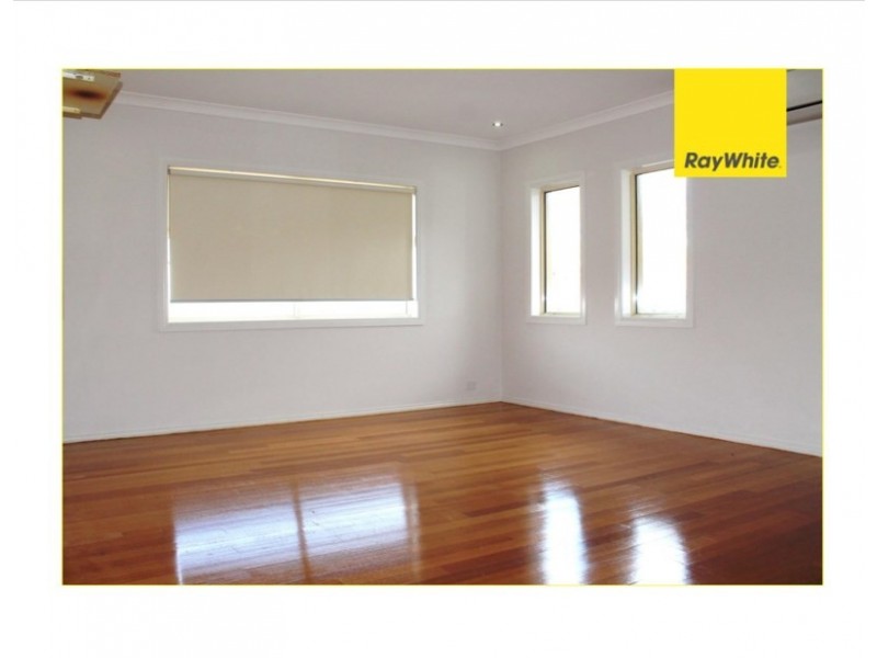 11 Middle Park Drive, Point Cook VIC 3030