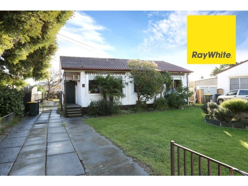 8 Briggs Street, Laverton VIC 3028