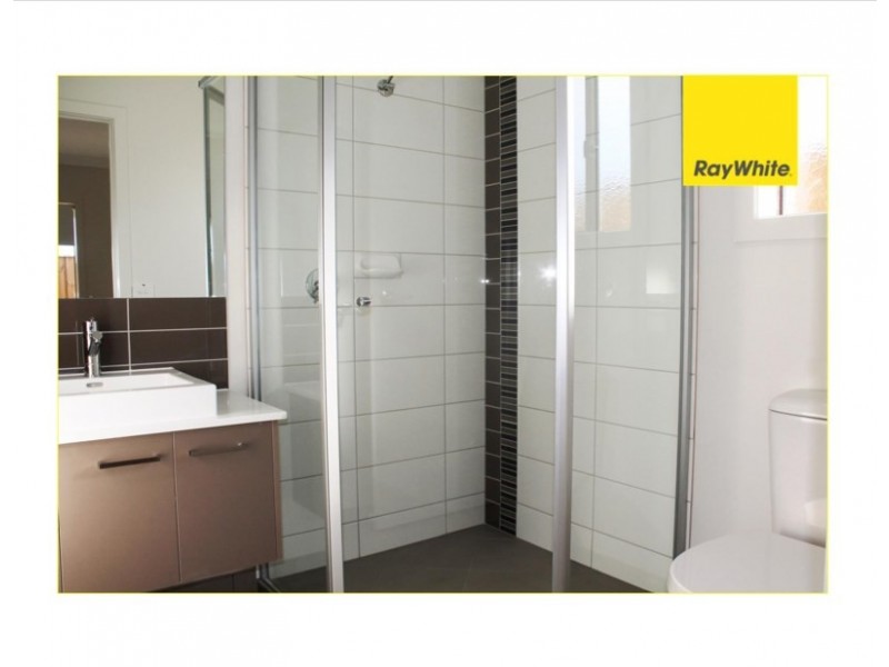 72 Solitude Crescent, Point Cook VIC 3030