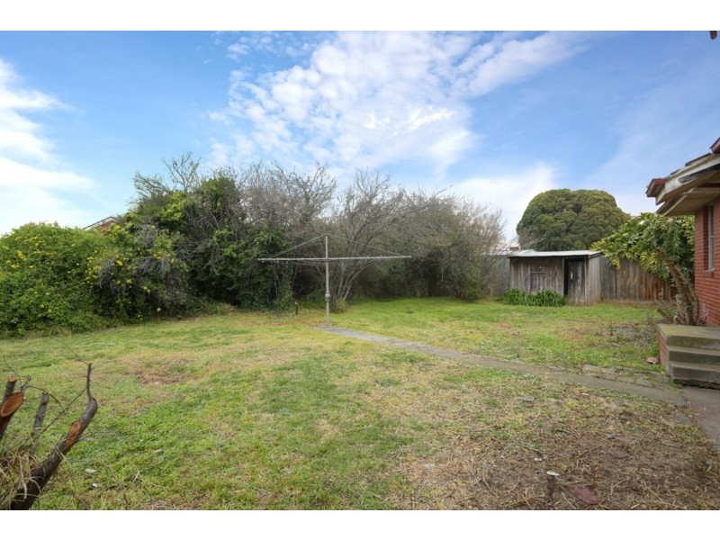 6 Jones Court, Laverton VIC 3028