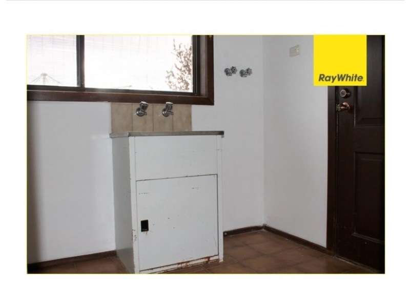 34 Edwards Drive, Altona Meadows VIC 3028