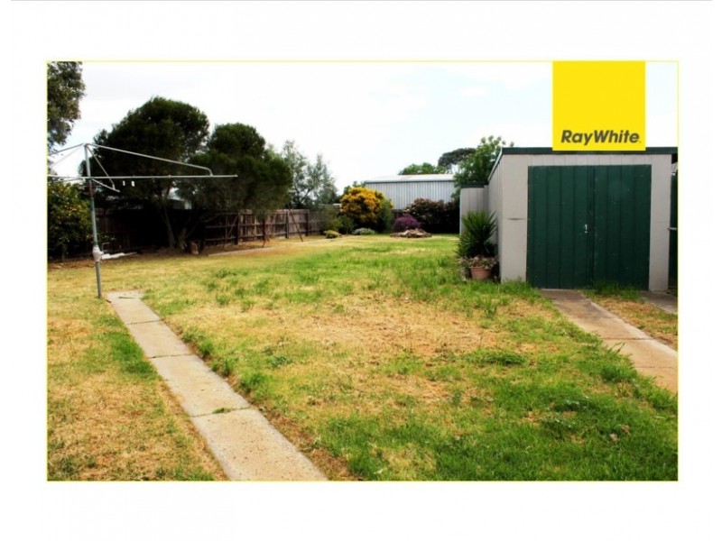 1 McNamara Road, Laverton VIC 3028