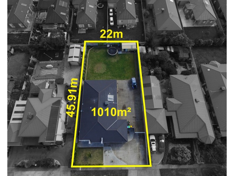 22 Caradon Drive, Truganina VIC 3029