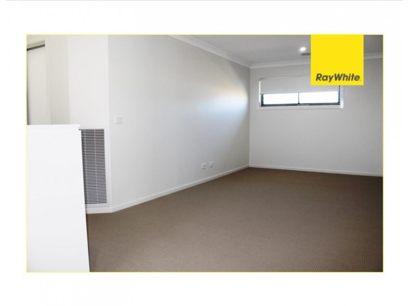 21 Dingo Street, Point Cook VIC 3030