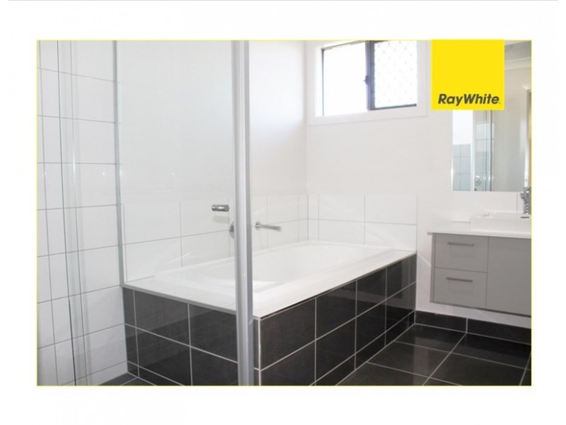 21 Dingo Street, Point Cook VIC 3030