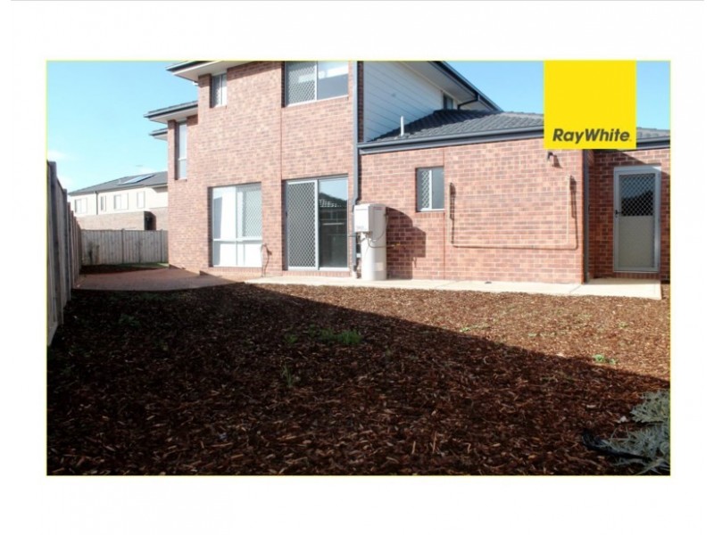 21 Dingo Street, Point Cook VIC 3030