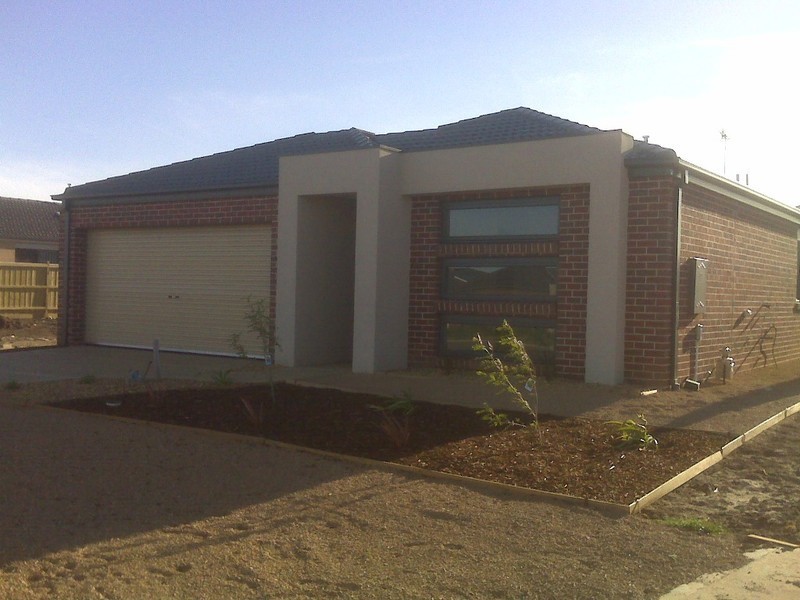 6 KHAN Court, Truganina VIC 3029