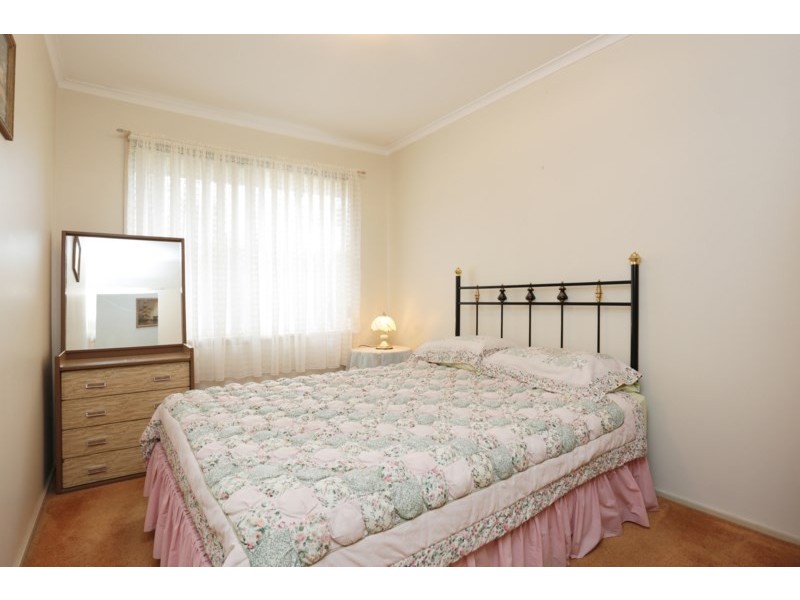 35 Henderson Street, Laverton VIC 3028