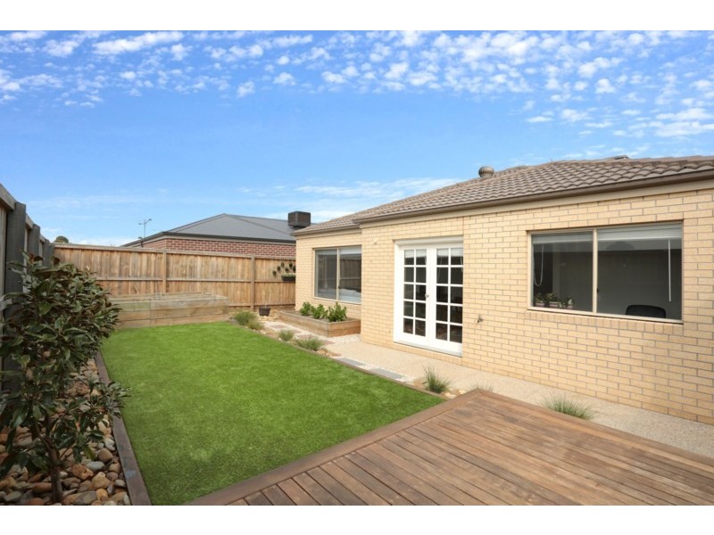 39 Spencer Street, Point Cook VIC 3030