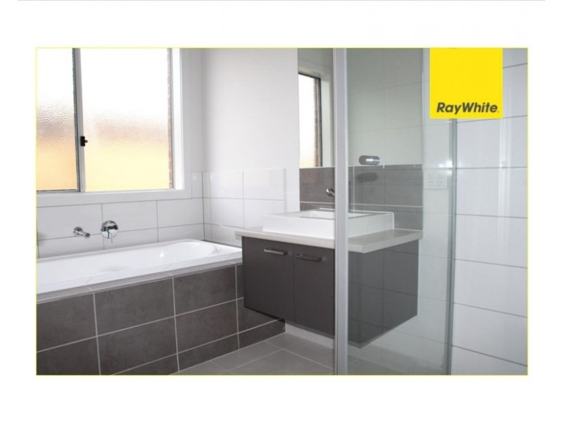 14 Gardener Drive, Point Cook VIC 3030