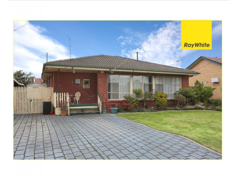 16 Bladin Street, Laverton VIC 3028