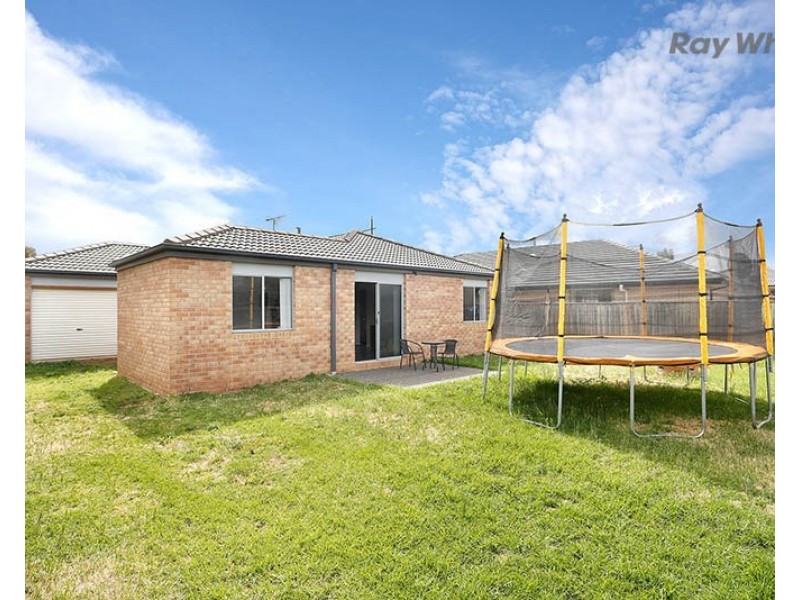 22 Emma Drive, Tarneit VIC 3029