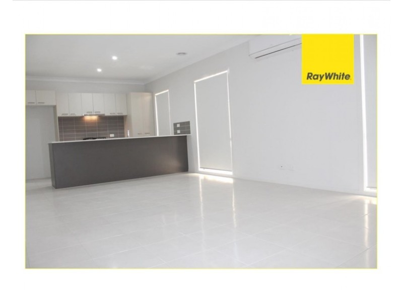 51 Grassbird Drive, Point Cook VIC 3030